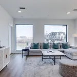 Boutique On Riverfront- Park Free Holiday home Nashville