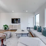 Boutique On Riverfront- Park Free Holiday home Nashville