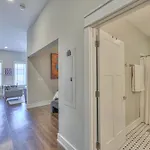 Boutique Studio In Heart Of Dynamic 12 South #203