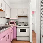 Apartment Enchanted In Nashville, Swiftie Sanctuary Unit 5 *