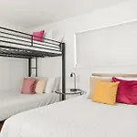 Apartment Cozy Country Legends Apt, Music Row Retreat *