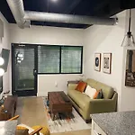 Apartment Grand Ole Getaway *