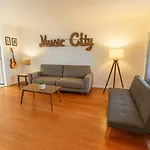 Holiday home The Eastside 2br Near 5points Nashville
