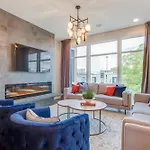 Holiday home The Augustine! | Views, Gym, Walk To Gulch Nashville