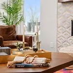 Holiday home Hill House | Walk To Gulch! Sauna, Hot Tub, Gym! Nashville