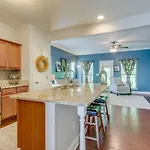 Cheerful In Hip Westmeade! * Nashville