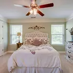 Holiday home Cheerful In Hip Westmeade! Nashville