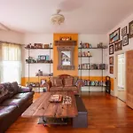 Holiday home Eclectic Pet Friendly In East Nashville