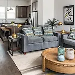 3 Story Townhome In East Holiday home Nashville