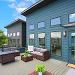 4 Bdr For 12 W Rooftop Deck & Firepit *