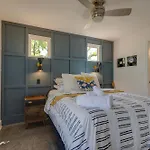 Luxury 3 Bed Close To Downtown