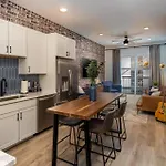 Trendy Close To Nissan Stadium * Nashville