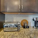 Stylish Loft Near Centennial Park Holiday home