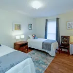 Delightful Duplex - Steps Away From Tsu *