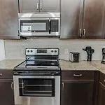 Holiday home Couple's Retreat Near Vanderbilt Nashville
