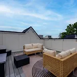 Outlaw Oasis Tranquil 2 Bdr Nashville