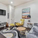 Dream Condo In Desirable West End
