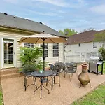 Holiday home 3 Mi To Old Hickory Lake: Family-friendly Getaway!