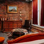 Holiday home Broadway 4br 2bth 2500sf Art Gallery And Steam Nashville