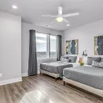 2 Townhomes - Sleeps 24-rooftop Patios Nashville