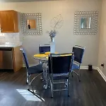 Nice & Cozy Central Location 10 Minutes From Downtown Nashville