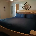 Nice & Cozy Central Location 10 Minutes From Downtown Nashville