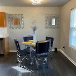 Nice & Cozy Central Location 10 Minutes From Downtown Nashville