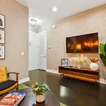 Neon Daes Amazing 1 Bedroom Near Vandy And Broadway Holiday home *