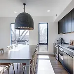 Boutique On Riverfront- Park Free Holiday home Nashville