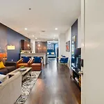 Fabulous Nashvegas Loft Retreat Near Vandy Off West End Mins To Broadway Nashville