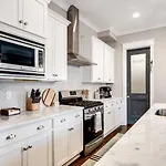 Holiday home Nell's Haven Two Miles To Downtown & Broadway Nashville