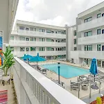 Illume 308 Apartment *