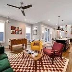 Beaus Oasis - 3 Miles To Dtwn Holiday home Nashville