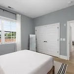 Apartment 3 Miles To Downtown Broadway Bars - Walk To Coffee From *