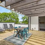 Modern Luxury With Rooftop Deck, 3 Mi To Downtown