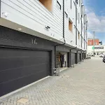 Walk To Music Food Comedy - Vibe At 8Th & Argyle