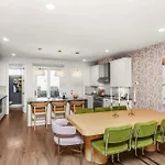 Luxe At 8th And Argyle Elite Vacation Spot