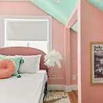 Holiday home The Dolly House On Music Row - 7br - Sleeps 22