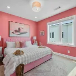 Bright 3br East Retreat 10 Min To Broadway