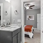 Only 4 Miles To Broadway With Free Parking And Tvs In Bedrooms Nashville