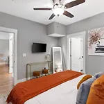 Only 4 Miles To Broadway With Free Parking And Tvs In Bedrooms Nashville