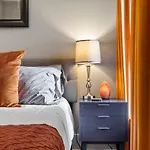 Only 4 Miles To Broadway With Free Parking And Tvs In Bedrooms * Nashville