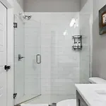 Only 4 Miles To Broadway With Free Parking And Tvs In Bedrooms Apartment Nashville