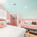 Holiday home The Dolly Loft On Music Row - Walkable Location *