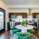 Illume 302 Nashville