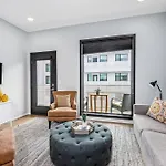 Illume 321 Apartment *