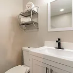 Freshly Renovated - Minutes From Downtown & Bna Apartment
