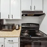 Brentwood A2 I Cozy & Comfy I 2bd I Free Parking