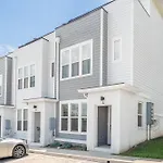 Music City Sweetheart