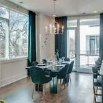 Gulch Getaway *